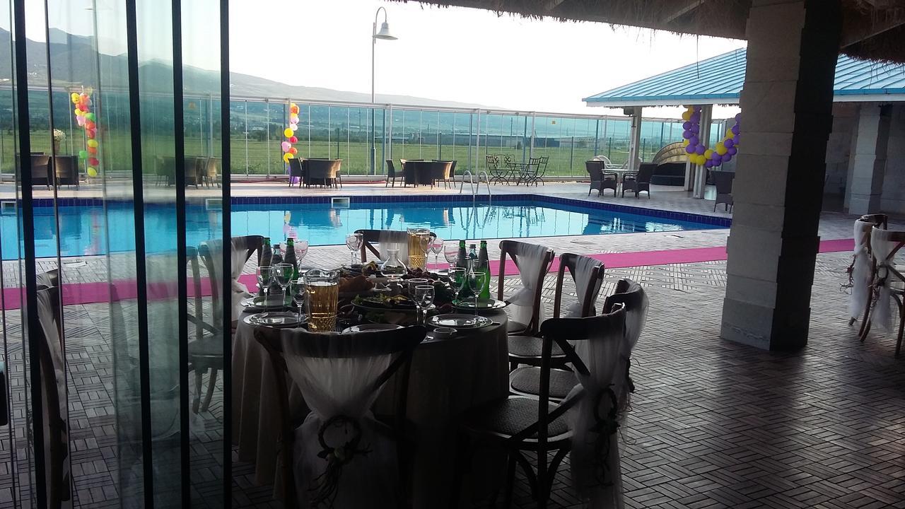 Vanilla Sky Georgia Hotel Natakhtari Exterior photo